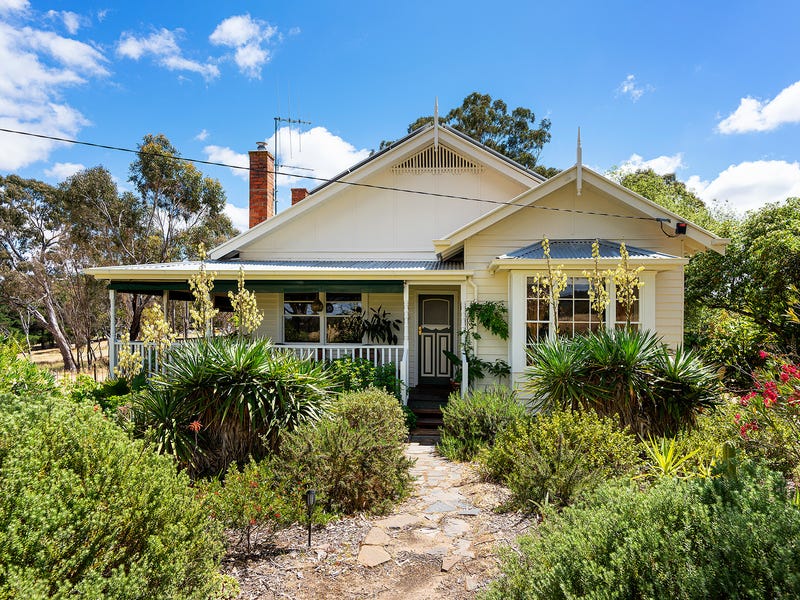 88 Mills Road, Harcourt, Vic 3453 House for Sale