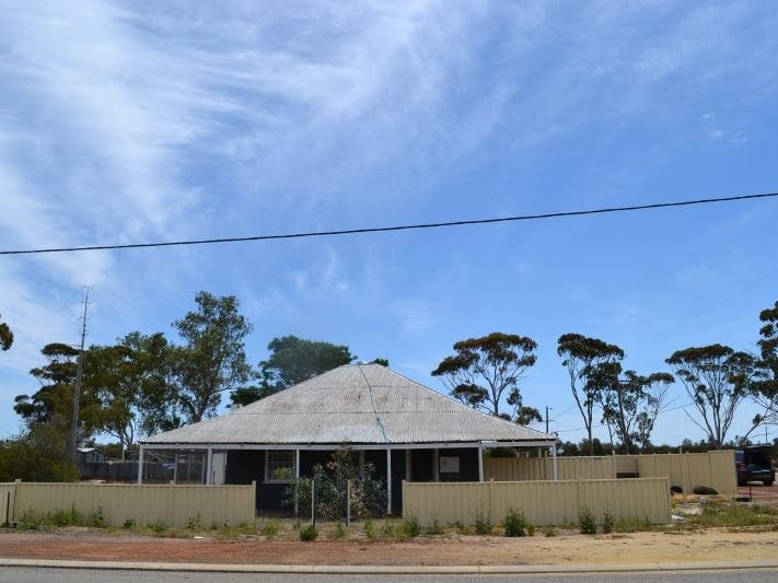 1 Strang Street, Tammin, WA 6409