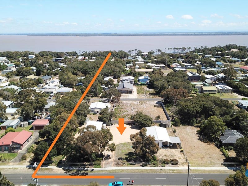 75 National Park Road, Loch Sport, VIC 3851