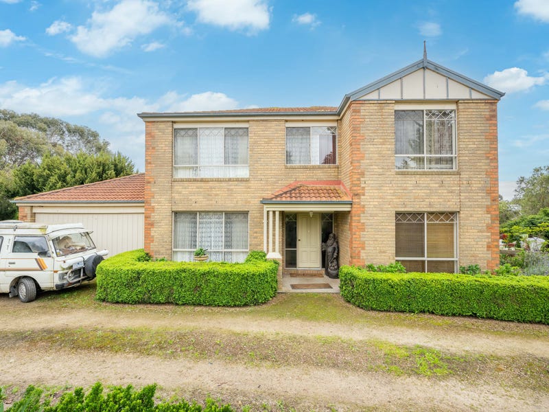 6 Wheelhouse Street, Toolamba, Vic 3614 Property Details