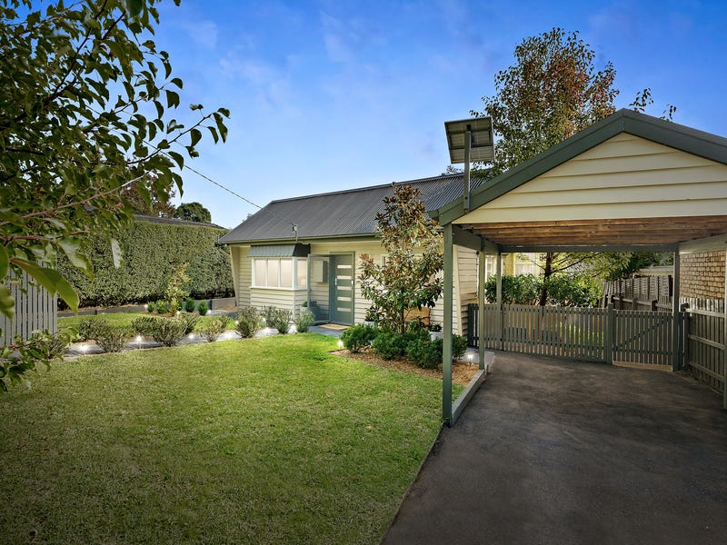 17 Mt Dandenong Road, Croydon, VIC 3136 - realestate.com.au