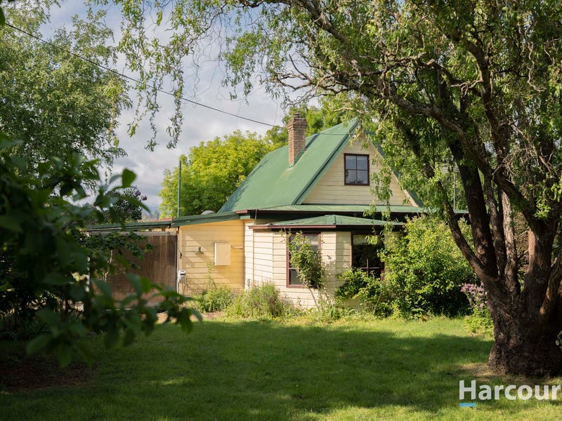 59 Moore Street, Westbury, Tas 7303 House for Sale