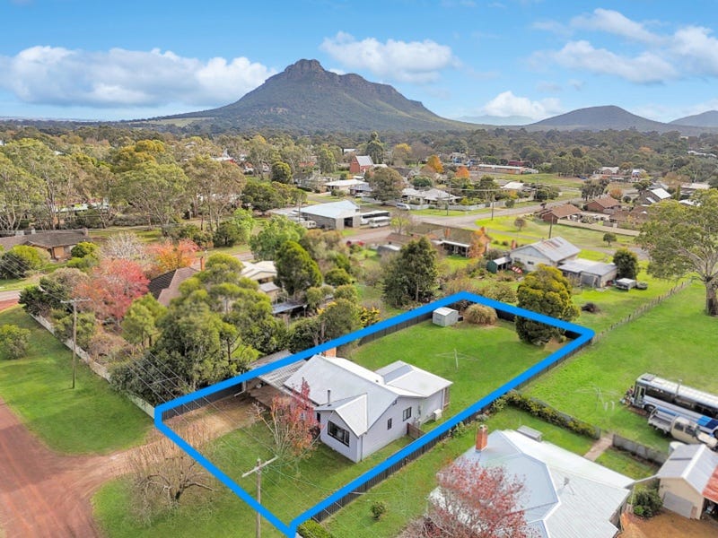 68 Skene Street, Dunkeld, Vic 3294 House for Sale