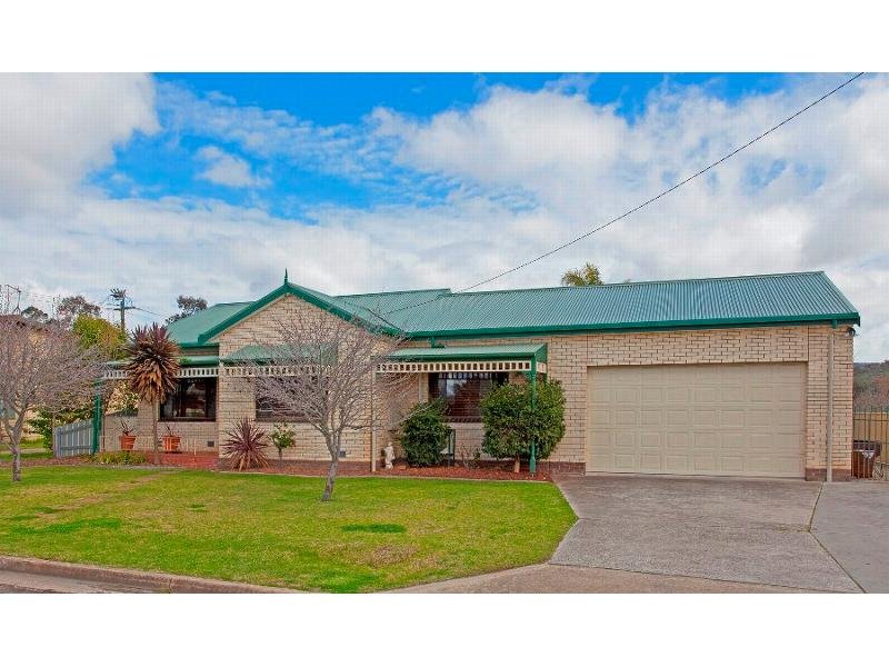 537 Collins Street, Hamilton Valley, NSW 2641