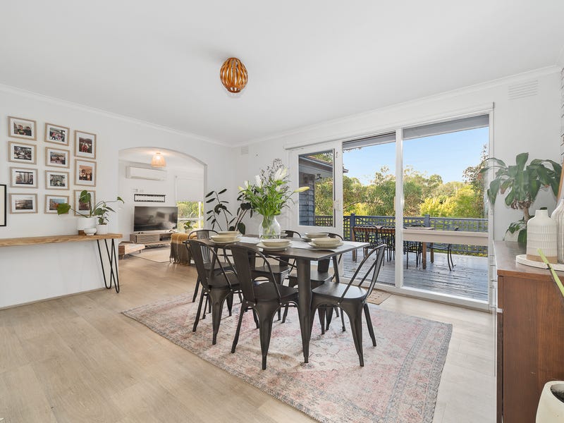 42 Woolston Drive, Frankston South, VIC 3199