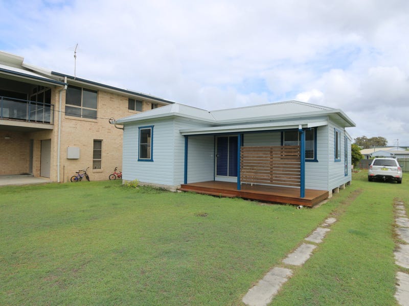 82 Ocean Road, Brooms Head, NSW 2463