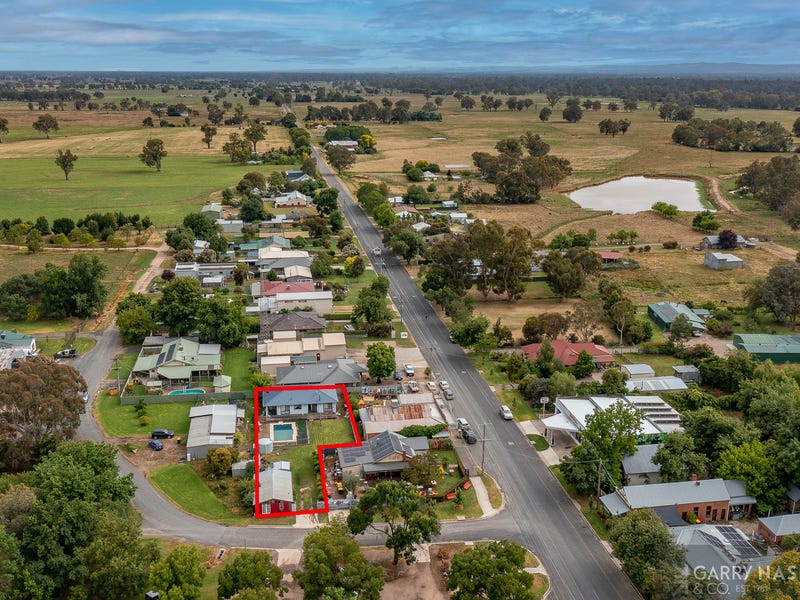 2A Market Street, Moyhu, Vic 3732 House for Sale
