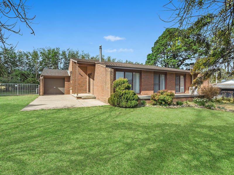 9 Main Street, Robertson, NSW 2577