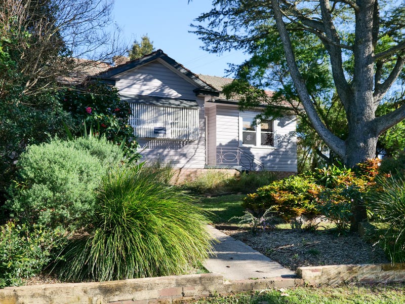 32 Aberglasslyn Road, Rutherford, NSW 2320 Property Details