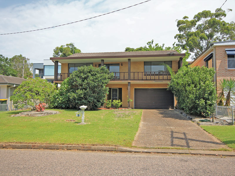 3 Fern Avenue, Soldiers Point, NSW 2317