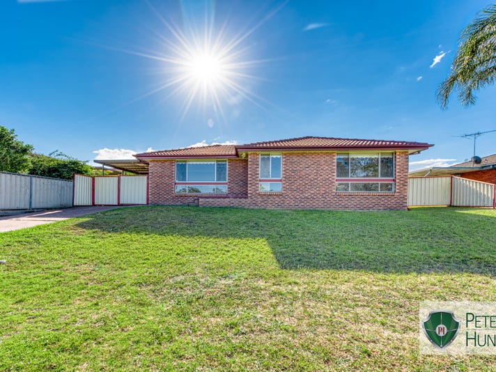8 Falkland Place, St Andrews, NSW 2566