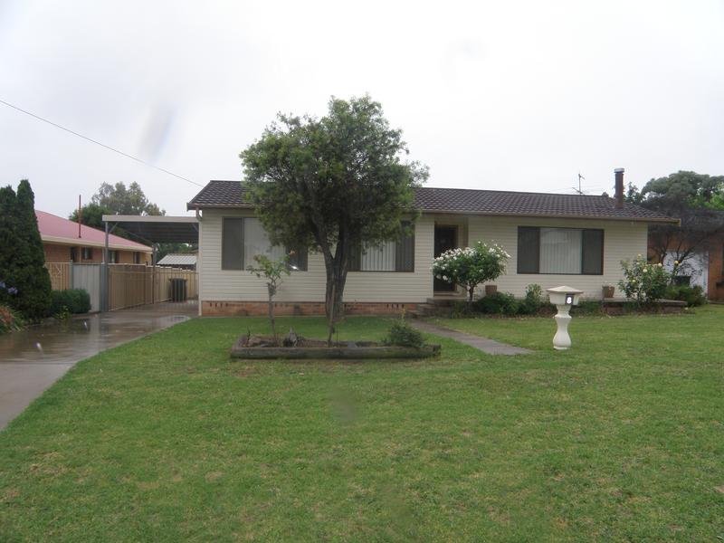 8 Sapphire street, Inverell, NSW 2360 Property Details