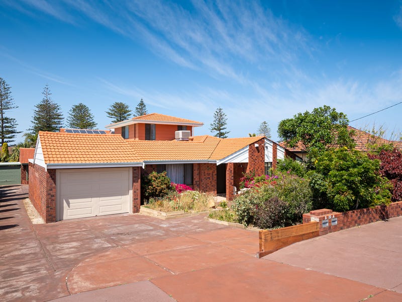 30A Beach Road, Watermans Bay, WA 6020