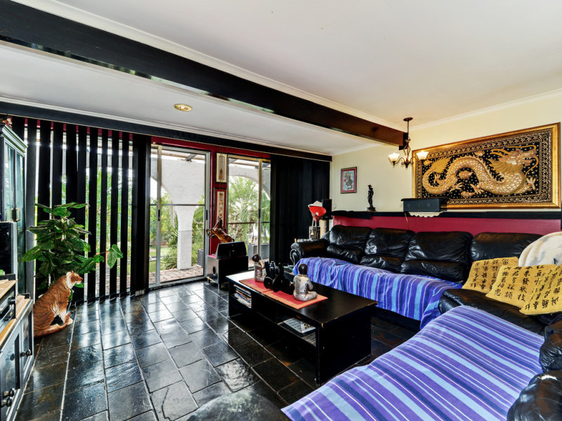 35 Kippa Street, Kipparing, Qld 4021