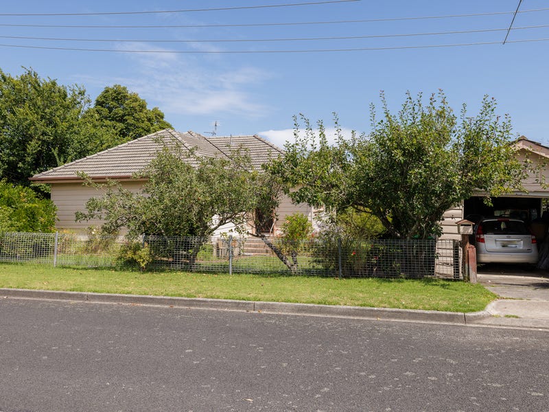 31 Sandy Mount Avenue, Inverloch, Vic 3996 Property Details