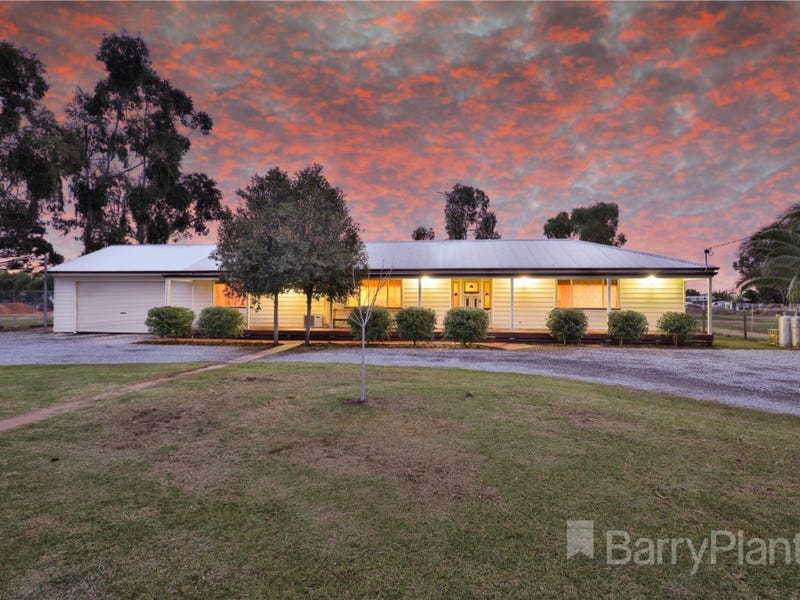 43 Regina Avenue, Cabarita, Vic 3505 Property Details