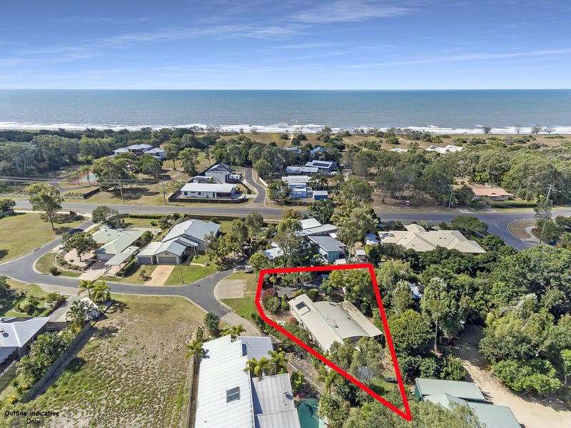 12 Sandpiper Grove, Moore Park Beach, QLD 4670