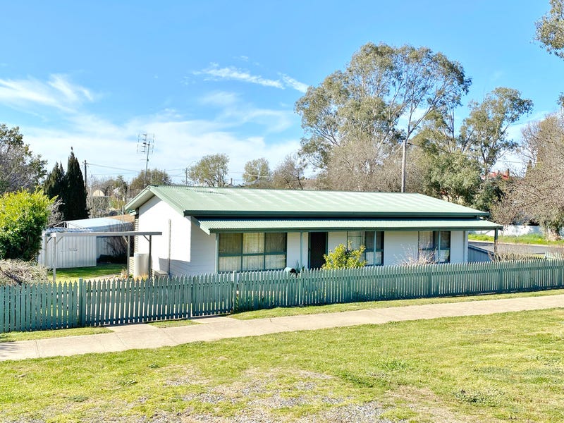 47 Binalong Street, Harden, NSW 2587 Property Details