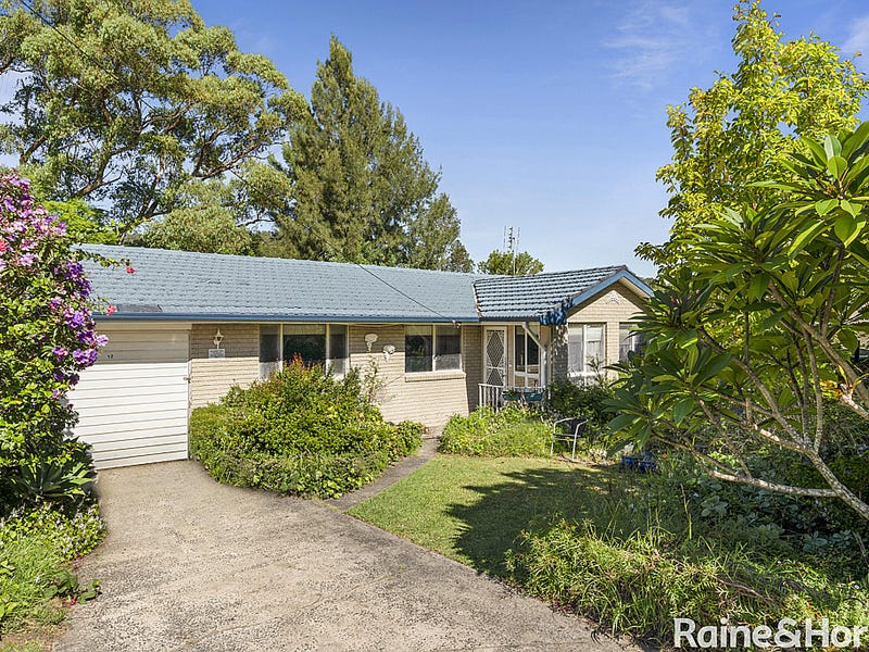 12 North Cres North Gosford Nsw 2250 Realestate Com Au