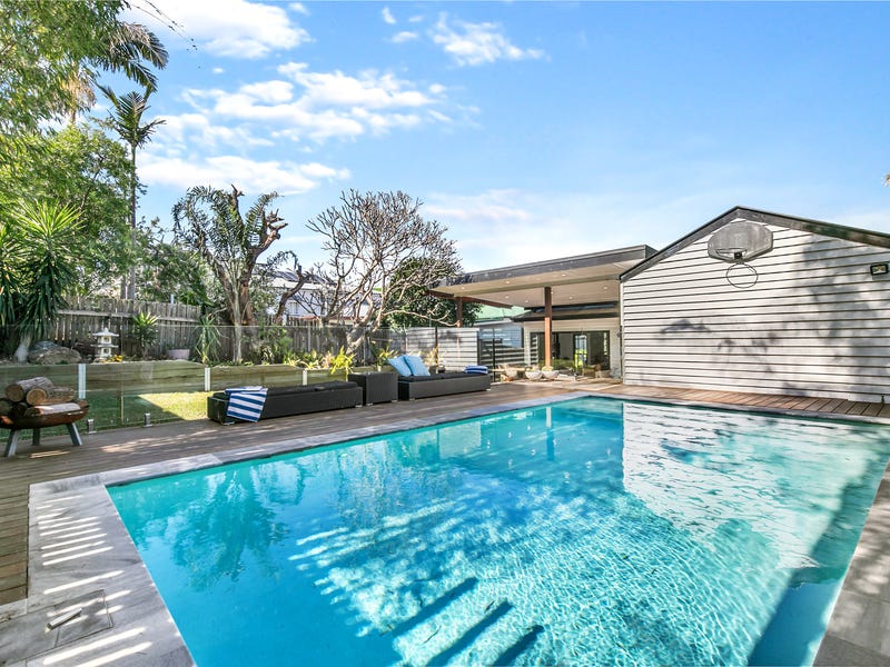 26 Lewis Street, Camp Hill, QLD 4152