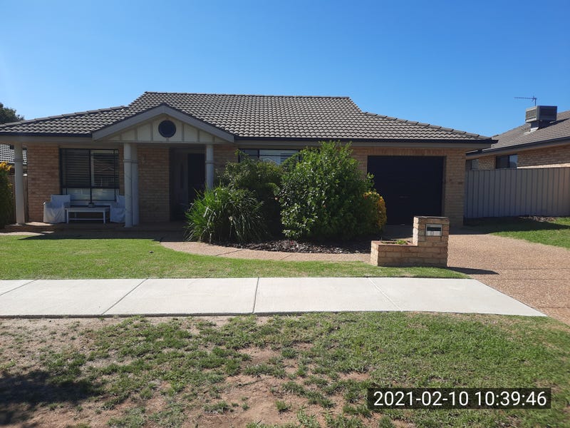 2/50 Kimba Drive, Glenfield Park, NSW 2650