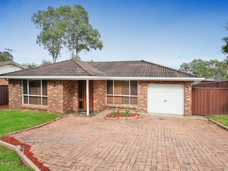 18 Nott Place, Mount Annan, NSW 2567