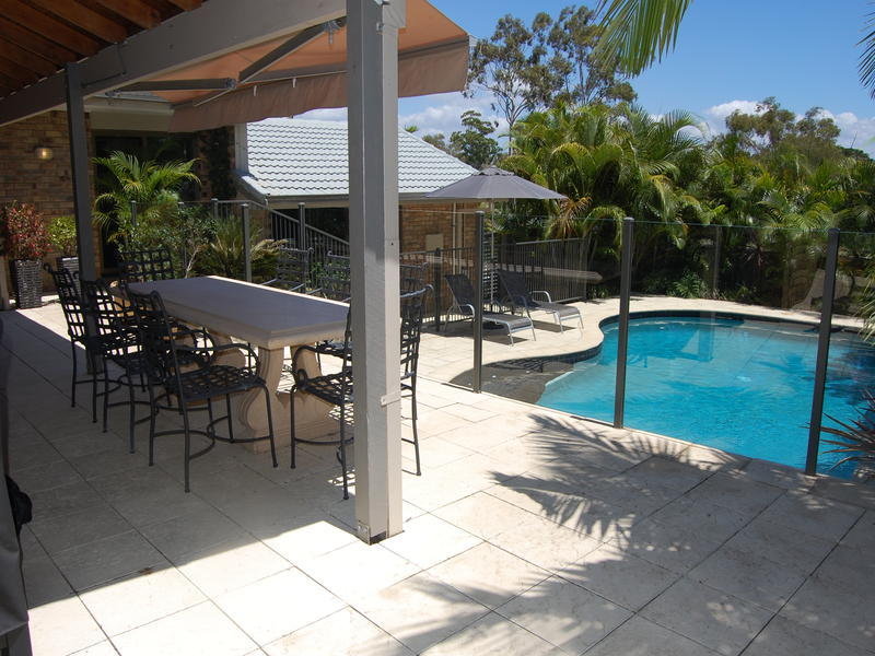 27 Binalong Drive, Ashmore, Qld 4214 Property Details