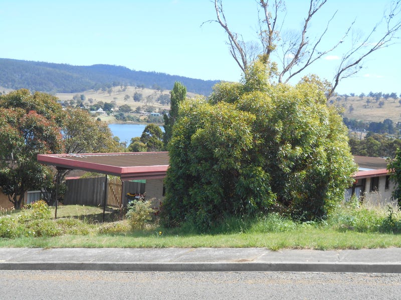 27 Selwyn Street, Triabunna, Tas 7190 Property Details