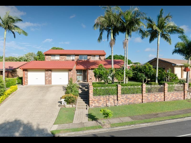 114 Cadogan Street, Carindale, Qld 4152 Property Details