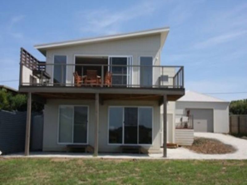 16 Manly Place, Surf Beach, VIC 3922