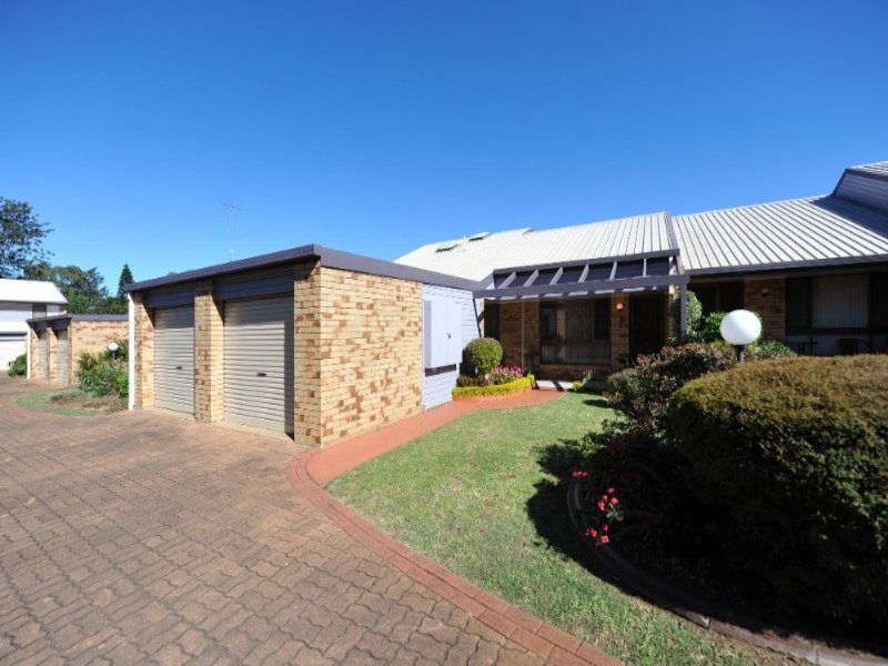 3/94 Hill Street, Newtown, Qld 4350 Property Details