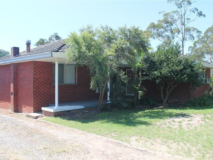 131 Cambewarra Road, Bomaderry, NSW 2541