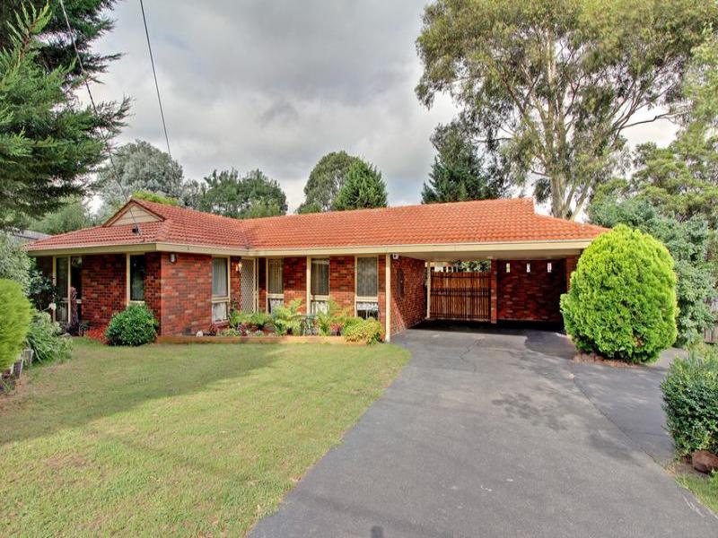 7 Bridle Path, Chirnside Park, VIC 3116