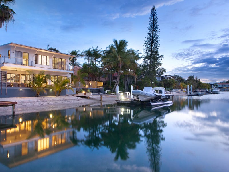 18 Mossman Court, Noosa Heads, QLD 4567