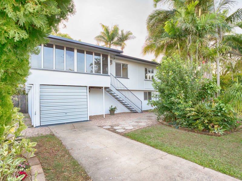 10 Dennis Street, South Mackay, QLD 4740