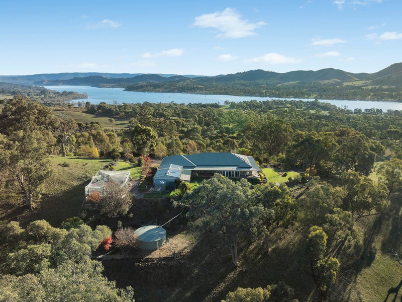 Real Estate & Property for Sale in Mansfield, VIC 3722 (+1 location) Pg