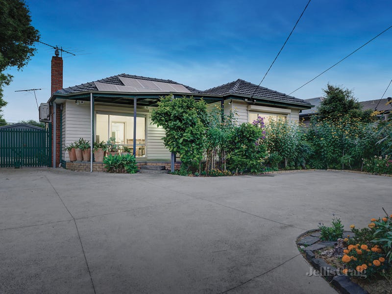 54 Parkmore Road, Bentleigh East, Vic 3165 House for Sale
