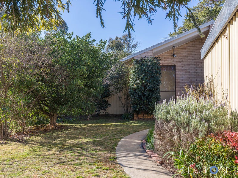 6 Garrad Court, Charnwood, ACT 2615 Property Details