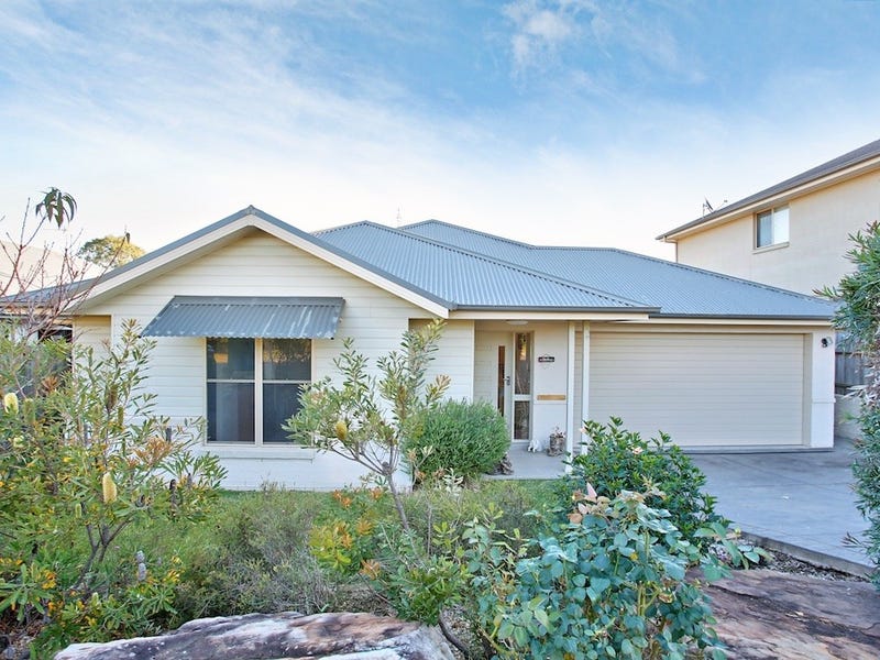 8 Preston Avenue, Elderslie, NSW 2570 Property Details