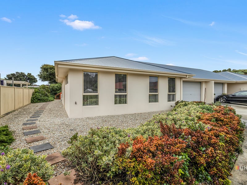 Unit 2/29 Freestone Crescent, Wynyard, Tas 7325 Property Details