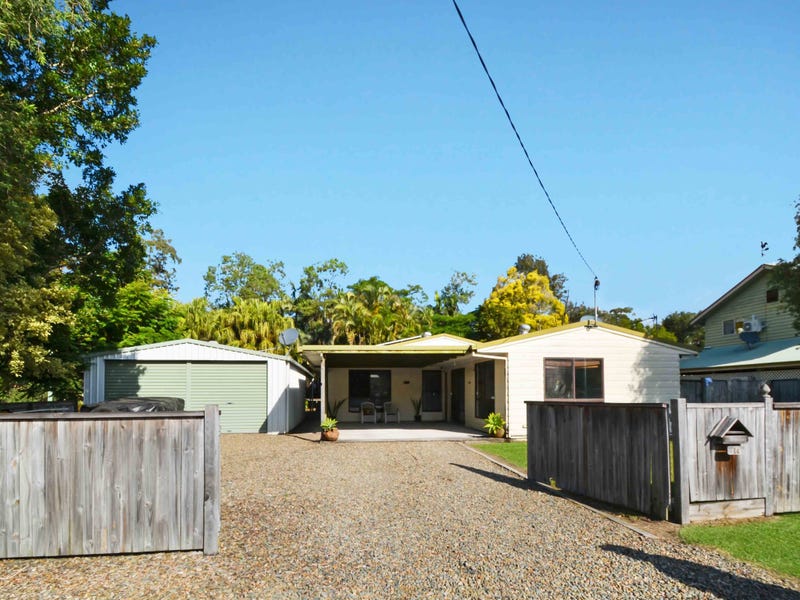 14 Gympie Street North, Landsborough, Qld 4550 House for Sale
