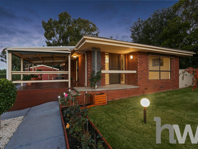 27 Ainslie Avenue, Grovedale, VIC 3216