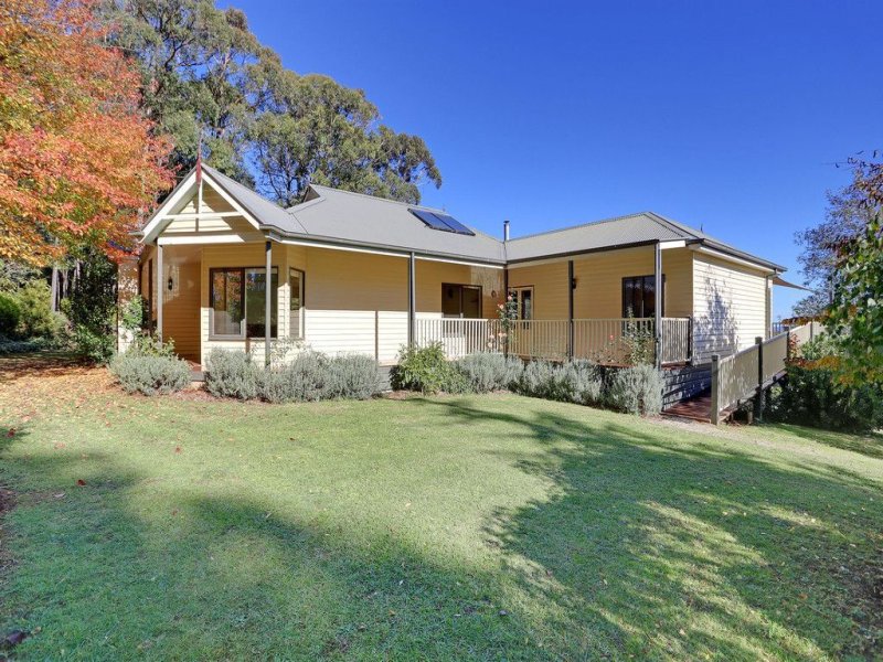 50 Thonemans Road, Hoddles Creek, VIC 3139