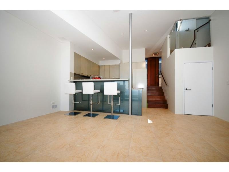 3/21 Way, Marlston Hill, Bunbury, WA 6230 Property Details