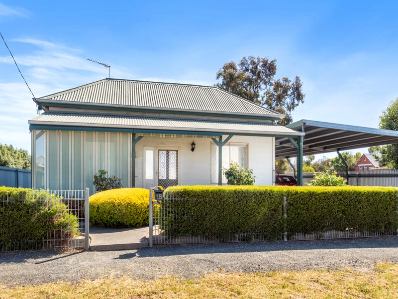 18 Cromie Street, Murtoa, Vic 3390 Property Details
