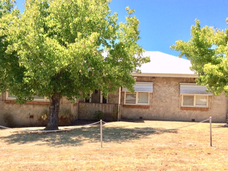 12 Miller Street, Casterton, Vic 3311 Property Details