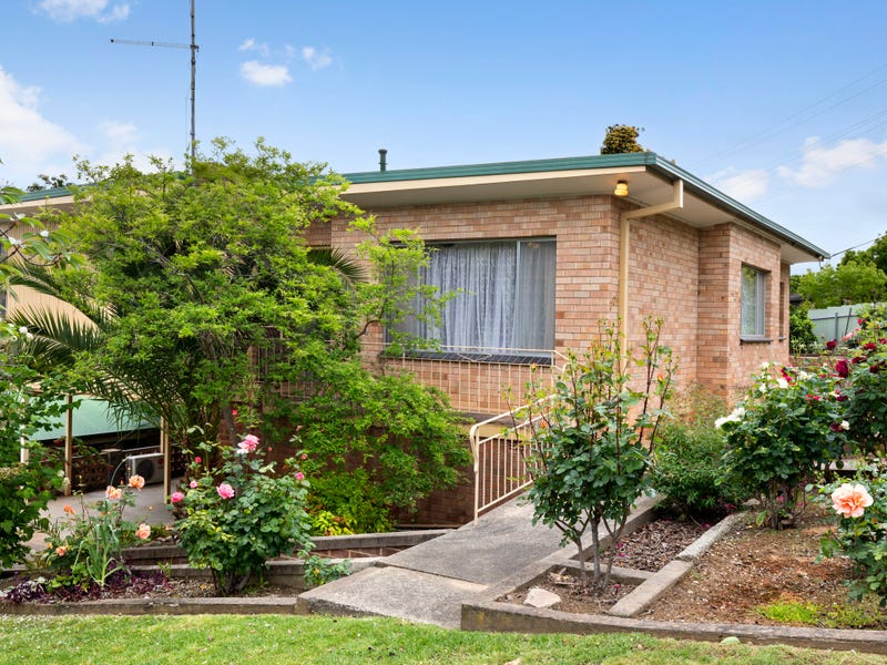 201 Bernhardt Street, East Albury, NSW 2640