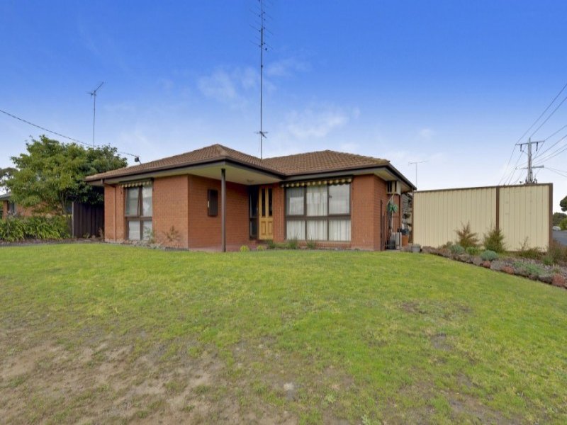 15 Sally Court, Traralgon, Vic 3844 Property Details