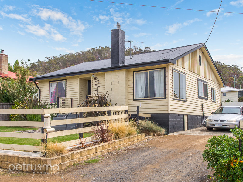 13 Andrews Street, New Norfolk, TAS 7140