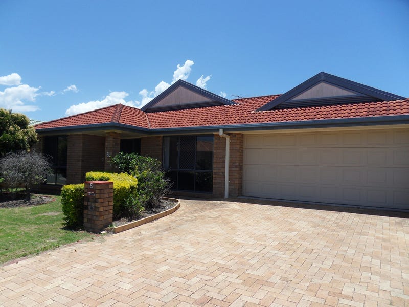 5 Country Club Close, Carseldine, QLD 4034